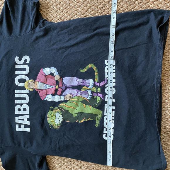 Secret Powers T-shirt - Picture 2 of 4